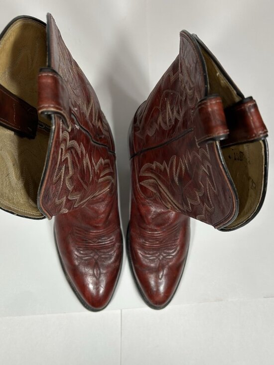 VTG JUSTIN BURGUNDY RED LEATHER ROUND TOE COWBOY BOOTS #j 6728 MEN SZ 8.5 D USA main image 8